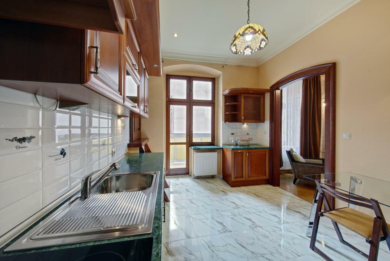 Apartamenty Tessa Jagiellonska Κατοβίτσε Εξωτερικό φωτογραφία